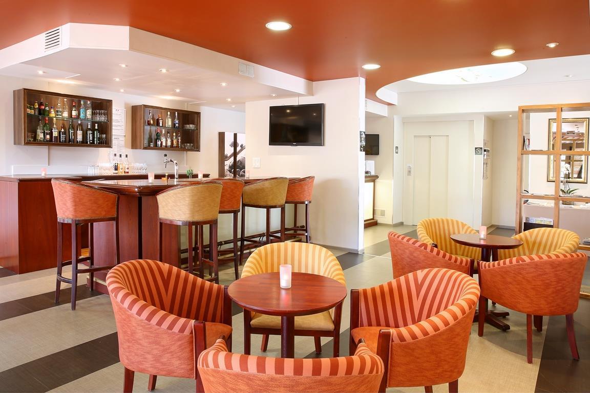 Best Western Auray Le Loch Екстер'єр фото