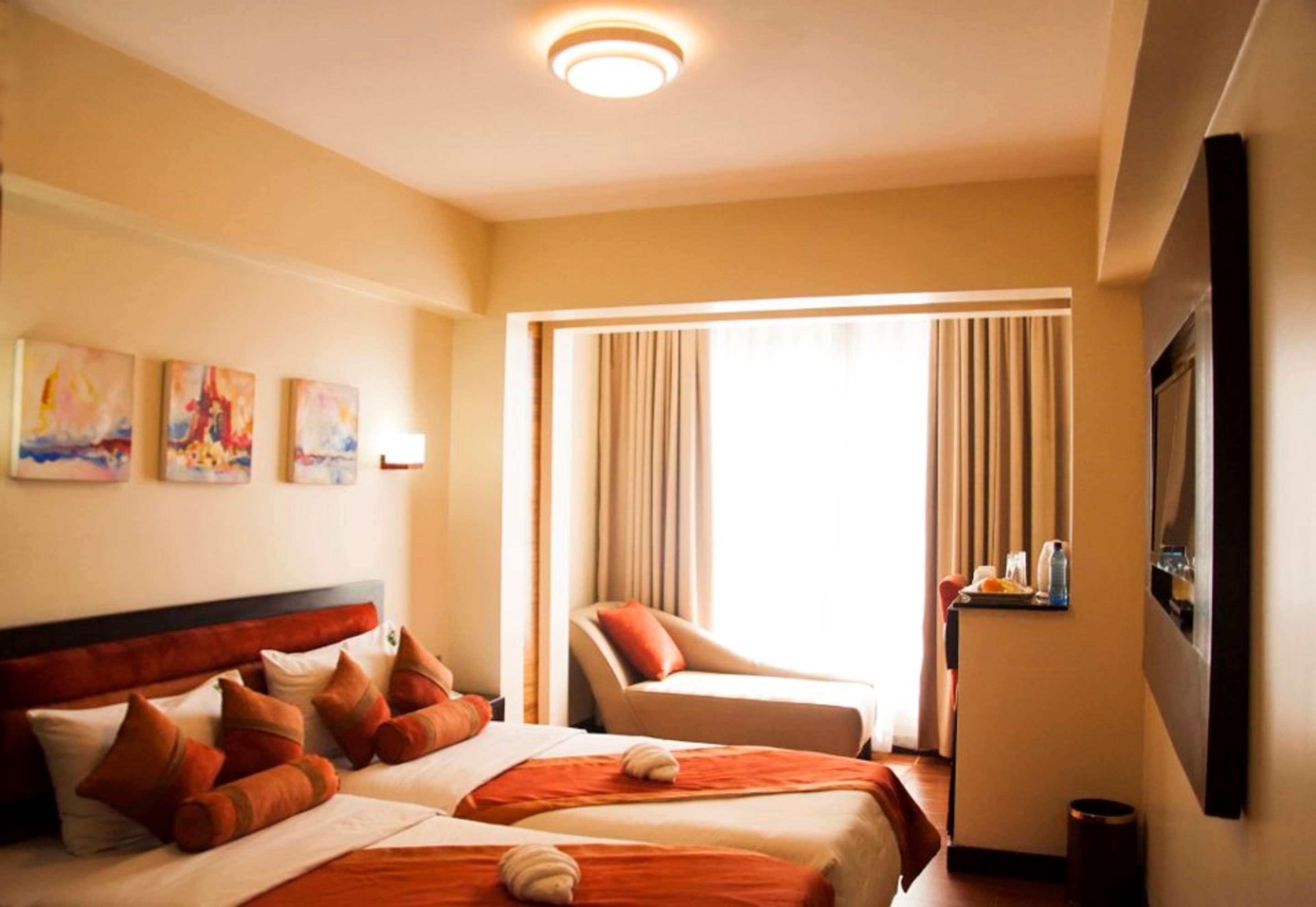 Best Western Auray Le Loch Екстер'єр фото