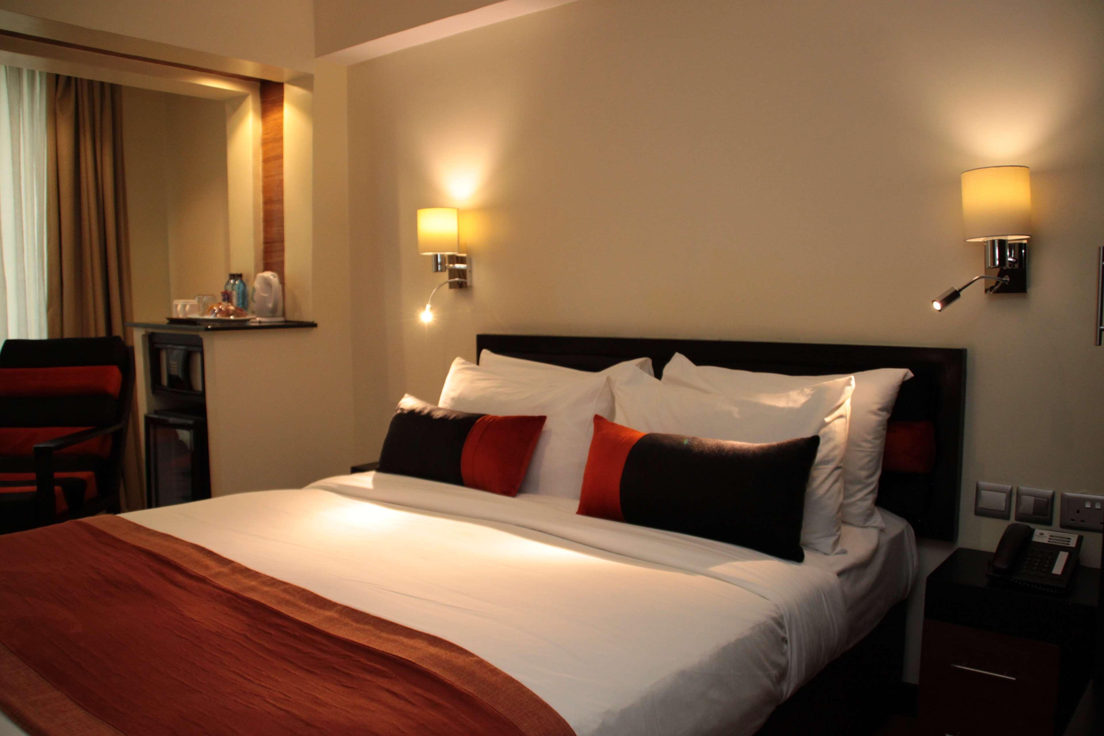 Best Western Auray Le Loch Екстер'єр фото