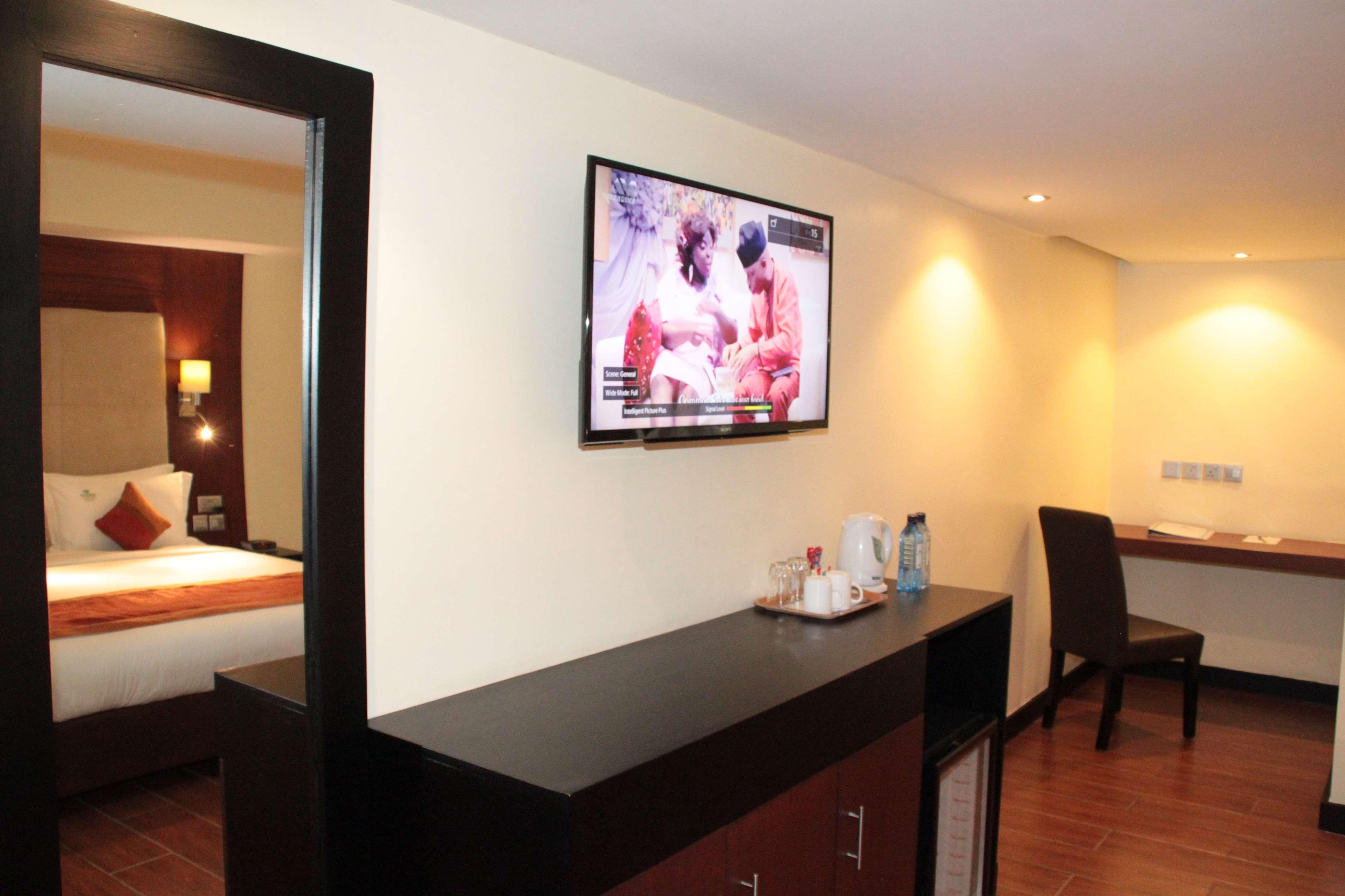 Best Western Auray Le Loch Екстер'єр фото